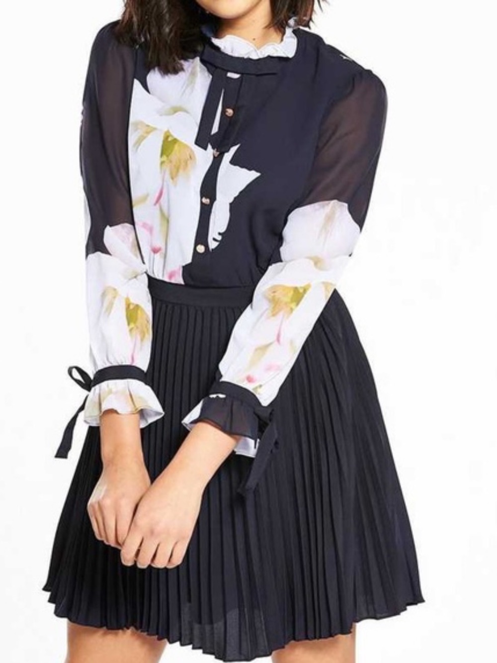 Ted Baker Ellona Gardenia Bow
Detail Dress